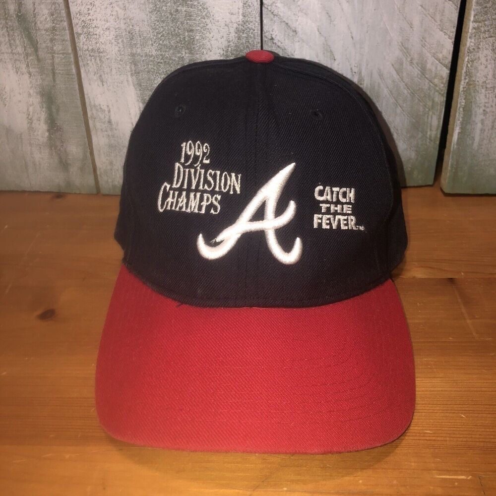 Atlanta Braves Hat VTG Snapback Size M/L Cap 1992 Division Champs USA Made MLB